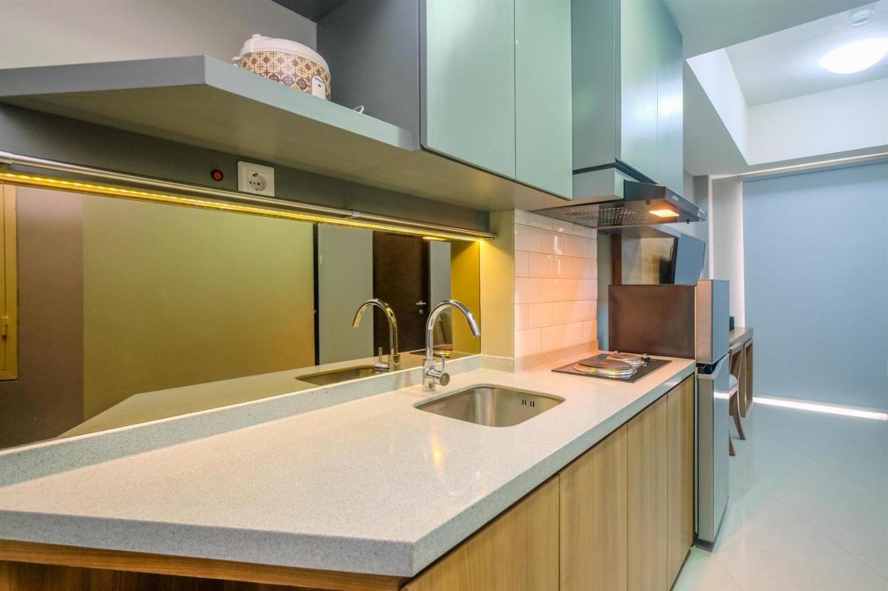 Apartemen Fully Furnished With Comfortable 1br At Mustika Golf By Travelio